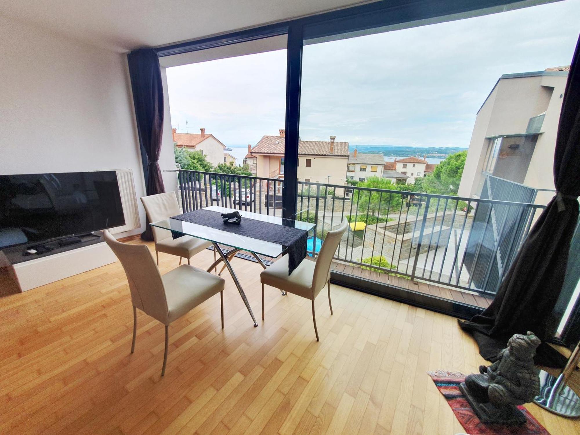 Bella Vista Lux Apartment With Private Terace Koper Exteriör bild
